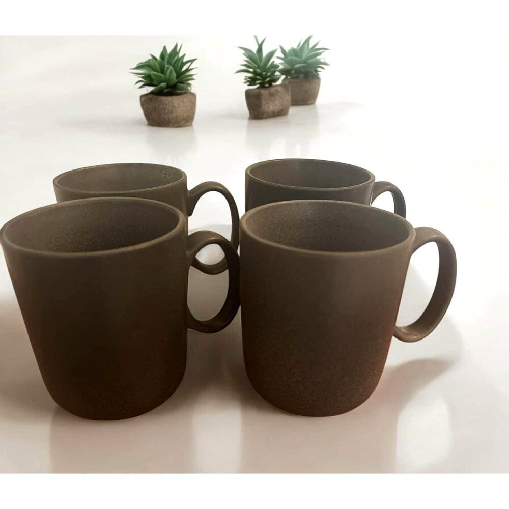 Crate & Barrel Set of 4 Wren Gray Matte Coffee Tea Mugs Large Handle 8 Fl Ounce